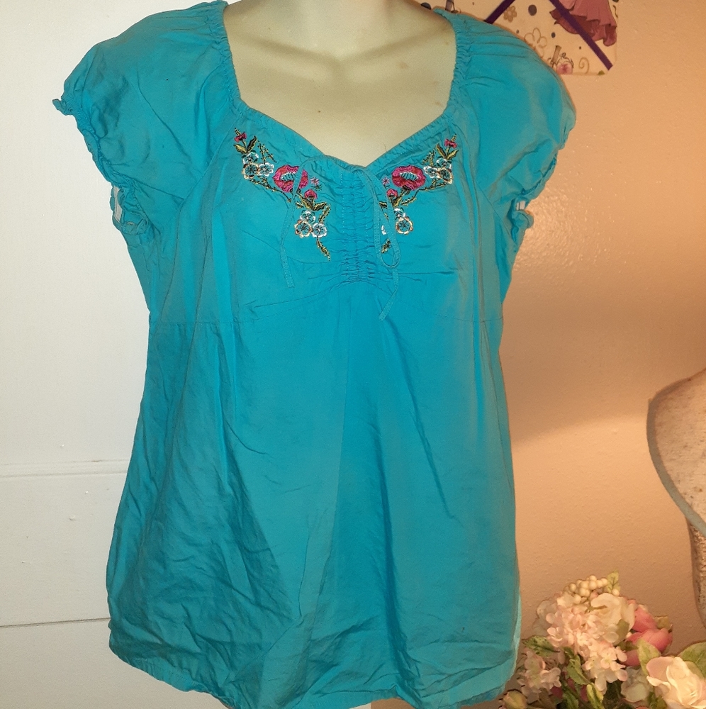 Cute top